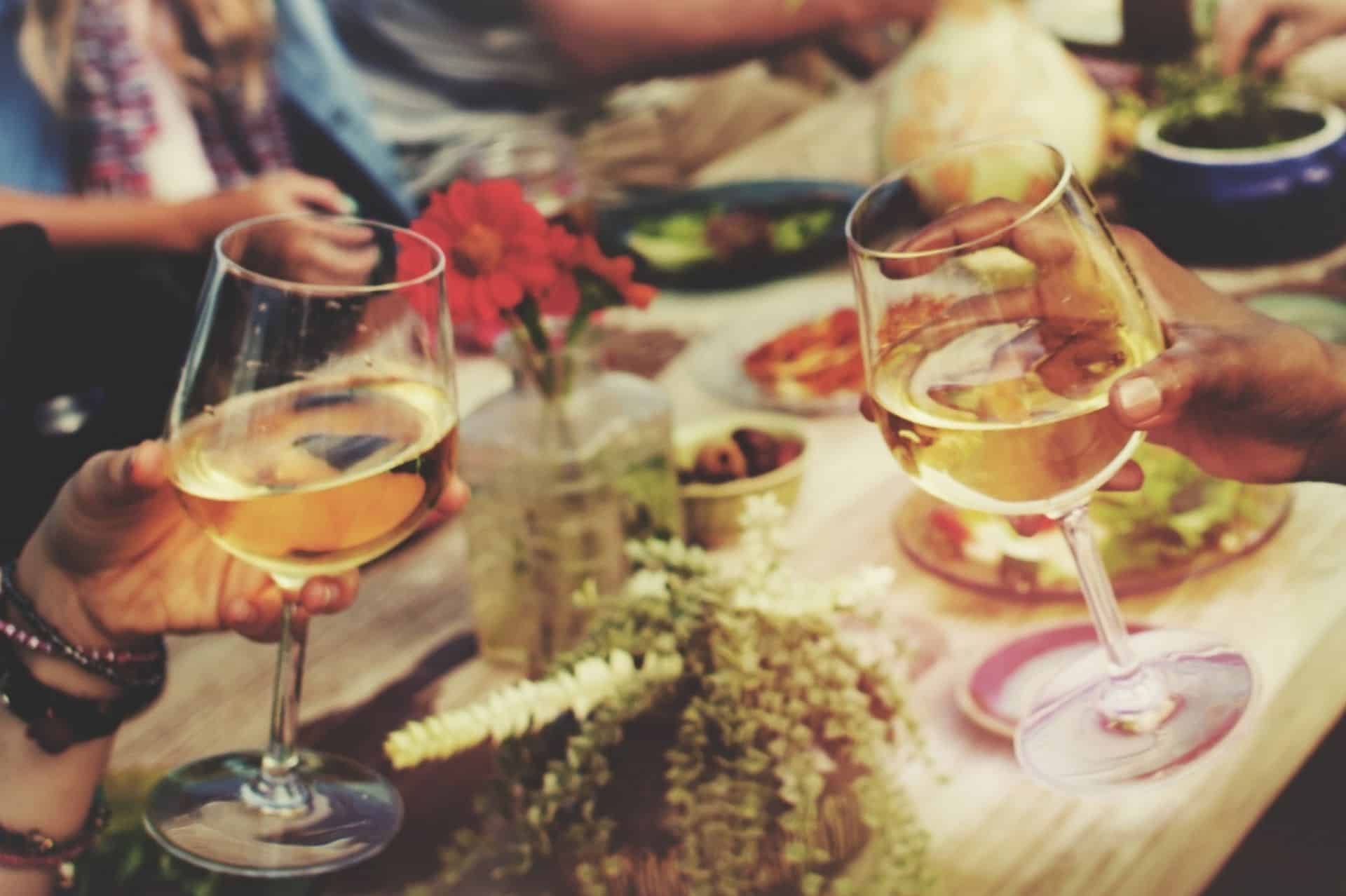 Dîner avec vin