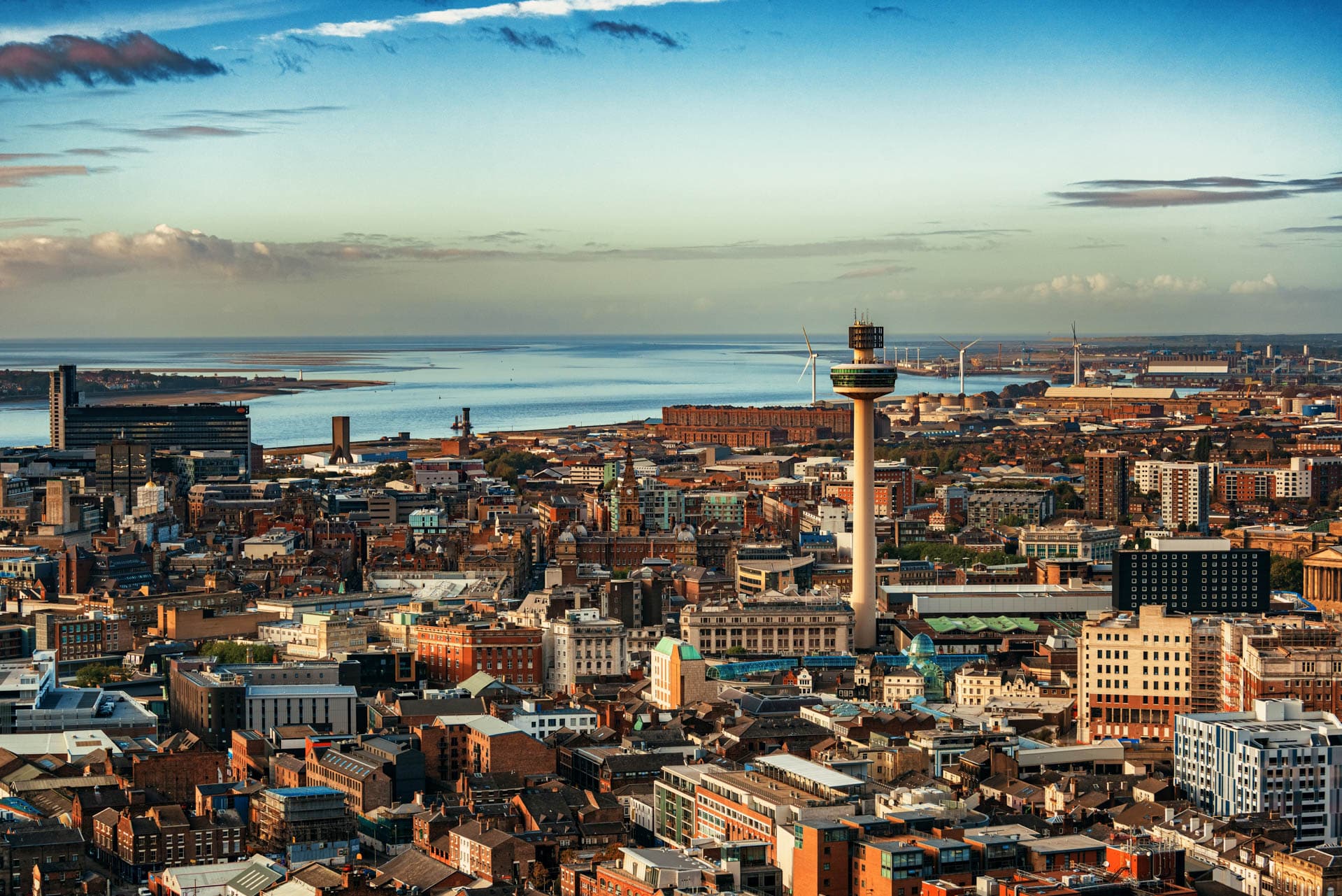 Liverpool-skyline-rooftop-view-with-buildings-in-England-in-United-Kingdom